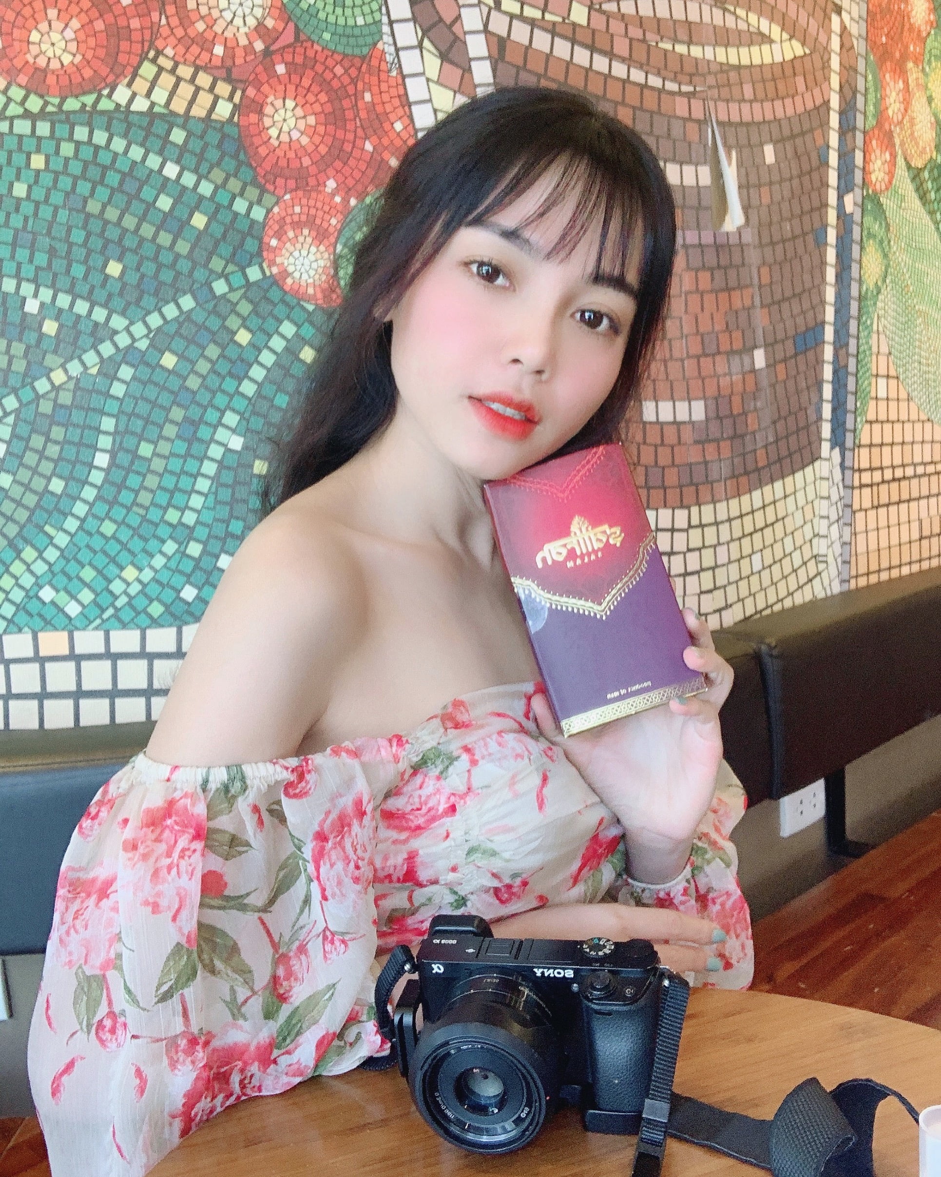 Dùng saffron Salam làm đẹp da